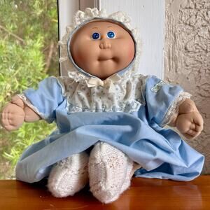 Vintage Cabbage Patch Kids Doll  1980s Coleco, Blue Eyes, Signed, Original Dress